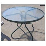 Round Glass-Top Patio Table with Metal Frame r2