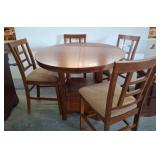 Round Extendable Table with Four Chairs