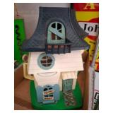 1976 Hasbro Haunted House Playset
