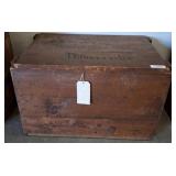 Wooden Storage Crate with Hinged Lid, 30x19x19