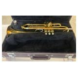 Yamaha Trumpet with Case and Mouthpiece