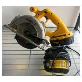 DeWalt 18V Cordless Circular Saw with Charger