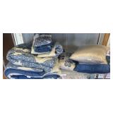 King Size Comforter and Decorative Pillows