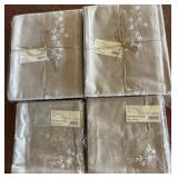 Couleurs Sud Linen Set with Embroidered Detail