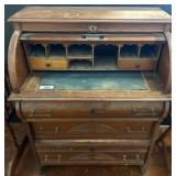 Roll-Top Desk with Drawers and Organizer Compartme