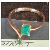 14K Gold Ring with 1ct Colombian Emerald