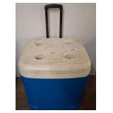Igloo Rolling Cooler with Telescopic Handle