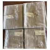 Couleurs Sud Linen Set with Embroidered Detail