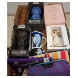 Box Lot: Star Wars Mugs, Figurine, and Bags