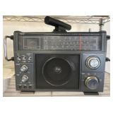 Rhapsody Model HQ-HY-611 Radio Receiver