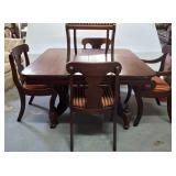 Mahogany Dining Table With 5 Matching Chairs