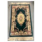 Rectangular Floral Wool Area Rug with Fringe