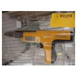 DeWalt P3500 Powder Actuated Fastening Tool