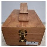 Gold Bond Wooden Shine Chest with Accessories