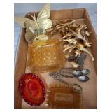 Decorative Items and Collectibles