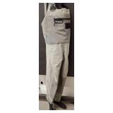 Frogg Toggs Waders in Size MD