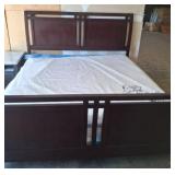 King Bed Frame With Serta Memory Foam Mattress