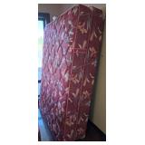 Floral queen-Size Mattress and Box Spring Set