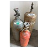 3 Gas Cylinders with Valves