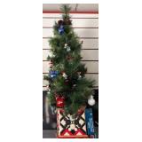 Mickey & Friends Tabletop Christmas Tree Set