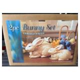 2-Piece Bunny Figurine Set with Crackle Finish
