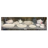 Pfaltzgraff Winterberry Tableware Assortment