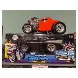 Muscle Machines Die-Cast Car Models, 1:18 Scale