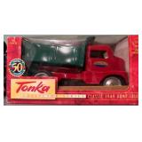 Tonka Collector Series 1949 Dump Truck Model