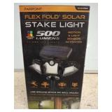 Farpoint Flex Fold Solar Stake Light, 500 Lumens