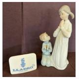 Lladro Porcelain Figurine of Praying Children
