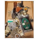 Golf Divot Tools and Bag Tags