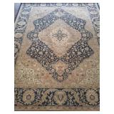 Emily-Trump 7ï¿½x10ï¿½ Area Rug With Medallion Design