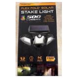 Farpoint Flex Fold Solar Stake Light