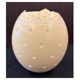 Hollow Perforated Decorative Egg Shell Lantern
