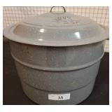 Gray Enamelware Stock Pot with Lid