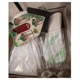 Golf Accessories with Glassware Set