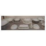 Taihei China Dinnerware Set, Floral Pattern