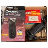 Norelco 3805XL Razor With Blades and Accessories
