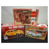 AMT Model Kit Lot: Ford Sedan, Truck, Delivery