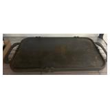 Cast Iron Double-Handled Griddle