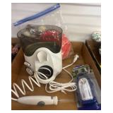 Lot: Appliance, Flashlight, Ping Pong Set