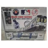 Lionel Yankees Subway Train Set with Remote Contro
