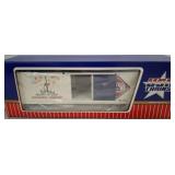 USA Trains Fireworks-Themed Model Car 97-092