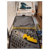 Black & Decker Palm Sander with Tool Kit