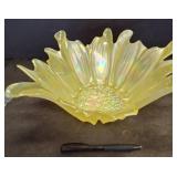 Yellow Iridescent Glass Sunflower-Shaped Bowl