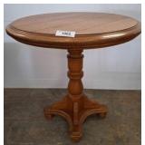 Round Oak Pedestal Table