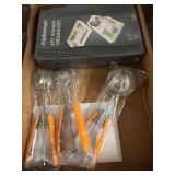 Kitchen Drawer Organizer and Utensils