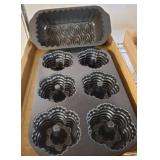 Nonstick metal Baking Molds