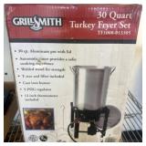 GrillSmith 30-Quart Turkey Fryer Set
