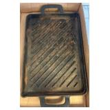Cast Iron Grill Pan with Embossed Maker